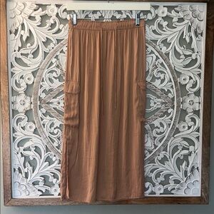 Aerie Satin Cargo Slip Skirt in a Tanish Bown sz M EUC